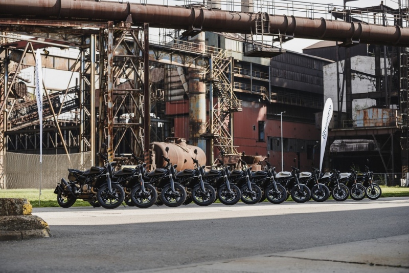 Test Husqvarna 701 Svartpilen: černý rytíř - 40 - 1 Husqvarna Svartpilen 701 test (6)