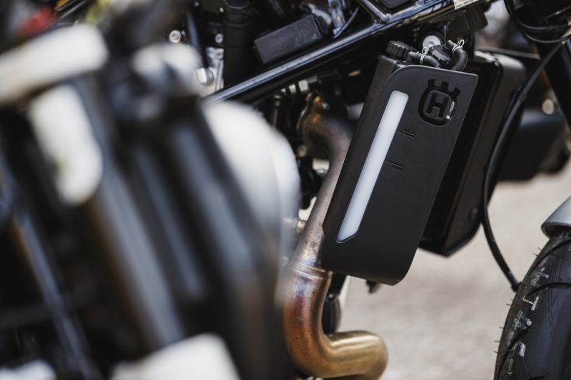 Test Husqvarna 701 Svartpilen: černý rytíř - 33 - 1 Husqvarna Svartpilen 701 test (33)