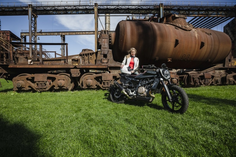 Test Husqvarna 701 Svartpilen: černý rytíř - 5 - 1 Husqvarna Svartpilen 701 test (7)