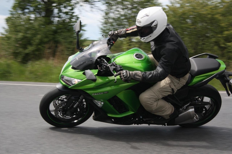Test Kawasaki Z 1000 SX: green bitch - 20 - Z1000SX IMG_4481