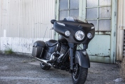 1 Indian Chieftain Dark Horse 18