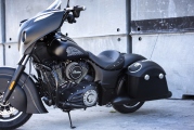 1 Indian Chieftain Dark Horse 27