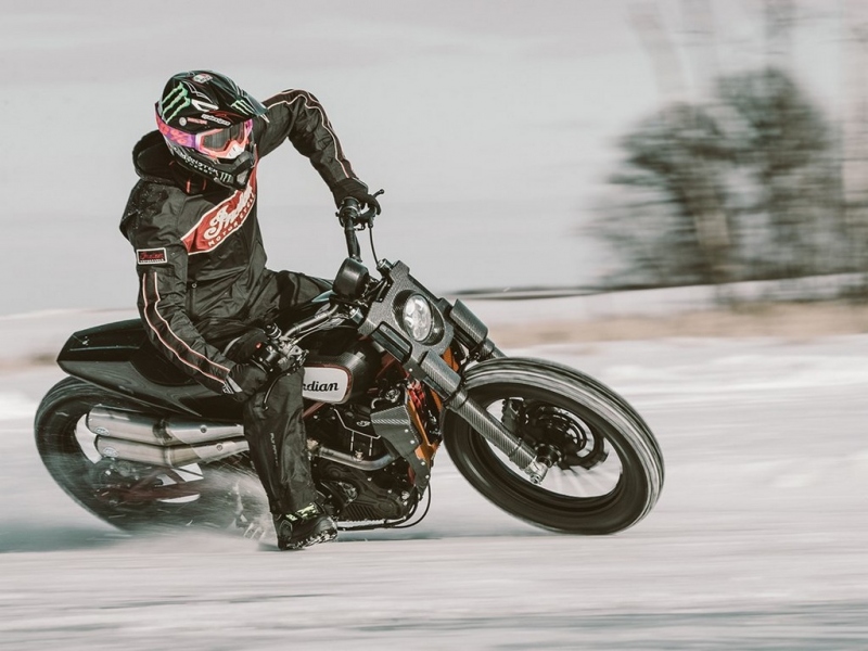 Indian FTR 1200 slaví první narozeniny výraznou slevou - 2 - 1 Indian FTR1200 (26)