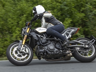 Test Indian FTR 1200 R Carbon: nezkrotný Američan