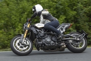 1 Indian FTR 1200 R Carbon test (30)