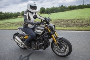 1 Indian FTR 1200 R Carbon test (33)