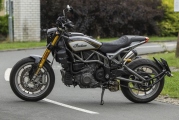 1 Indian FTR 1200 R Carbon test (3)