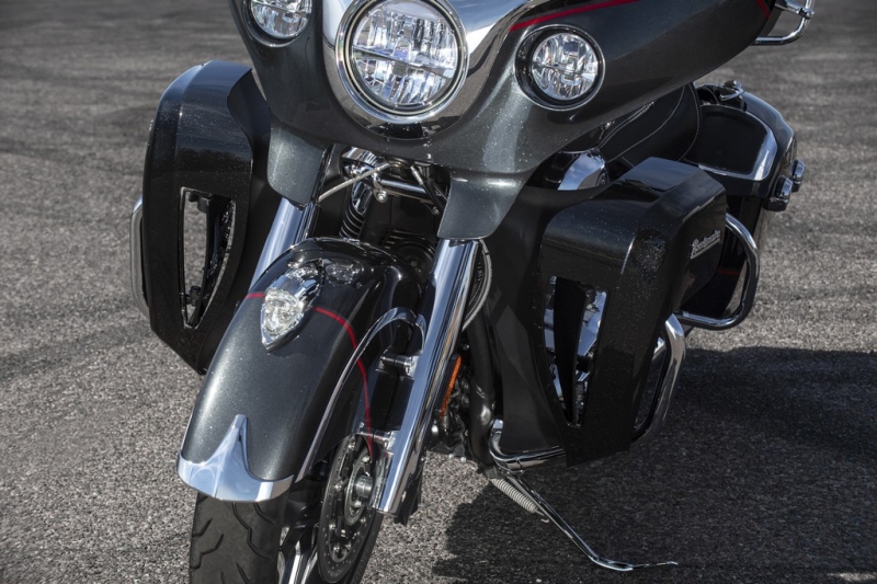 Indian Roadmaster Elite 2020: ručně lakovaný  - 12 - 1 Indian Roadmaster Elite 2020 (11)