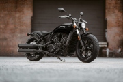1 Indian Scout Bobber Sixty 2020 (6)