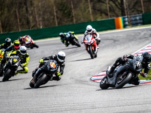 Jarní cena Brna zná své vítěze. První motocyklový závod sezóny nabídl rekordní účast