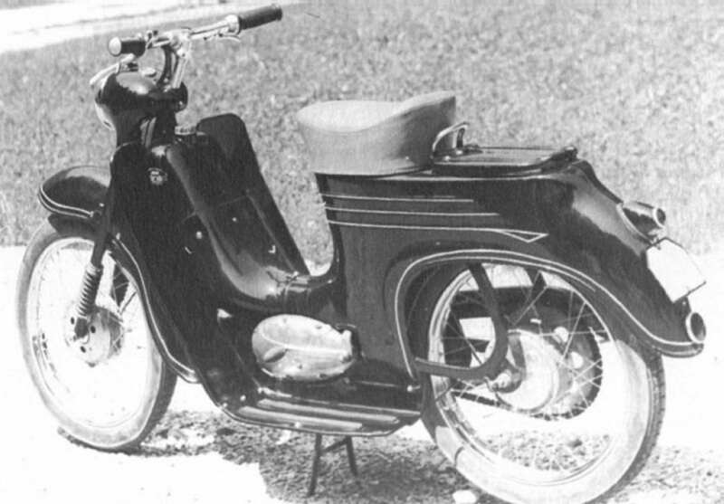 Jawa E-Pionýr 555: elektrický 