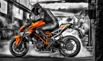 KTM 1290 SuperDuke KTM 1290 SuperDuke03