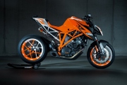 KTM 1290 SuperDuke KTM 1290 SuperDuke3