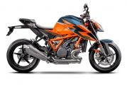 1 KTM 1290 Super Duke R 2019