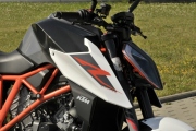 1 KTM 1290 Super Duke R test (11)