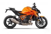 1 KTM 1390 Super Duke R 2024