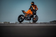 1 KTM 1390 Super Duke R (10)