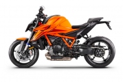 1 KTM 1390 Super Duke R (15)