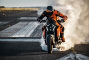 1 KTM 1390 Super Duke R (19)