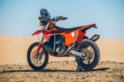 1 KTM 450 Rally Replica 2027 (4)