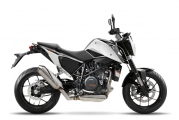 1 KTM 690 2016 Duke2