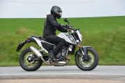 1 KTM 690 Duke 2016 test3