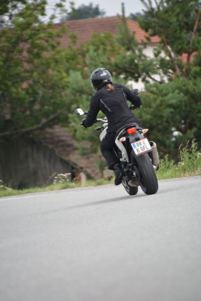 Test KTM 690 Duke 2016: ďábelský jednoválec - 21 - 1 KTM 690 Duke 2016 test4