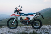 1 KTM 690 Rally 2027 (2)