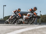 1 KTM 690 SMC R 2019 (12)