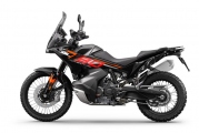 1 KTM 790 Adventure 2023 (8)