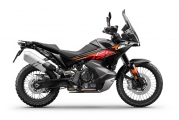 1 KTM 790 Adventure 2023 (9)