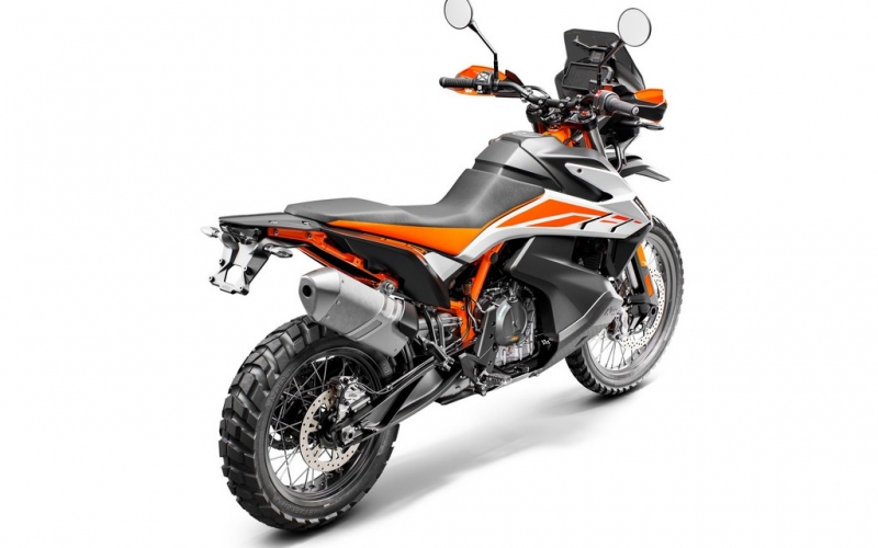 KTM 790 Adventure: enduro ve dvou verzích - 7 - 1 KTM 790 Adventure (8)