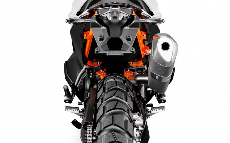 KTM 790 Adventure: enduro ve dvou verzích - 6 - 1 KTM 790 Adventure (5)