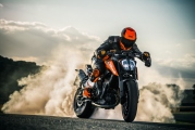 1 KTM 790 Duke 2018 (11)