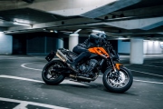 1 KTM 790 Duke 2027 (2)