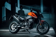 1 KTM 790 Duke 2027 (9)