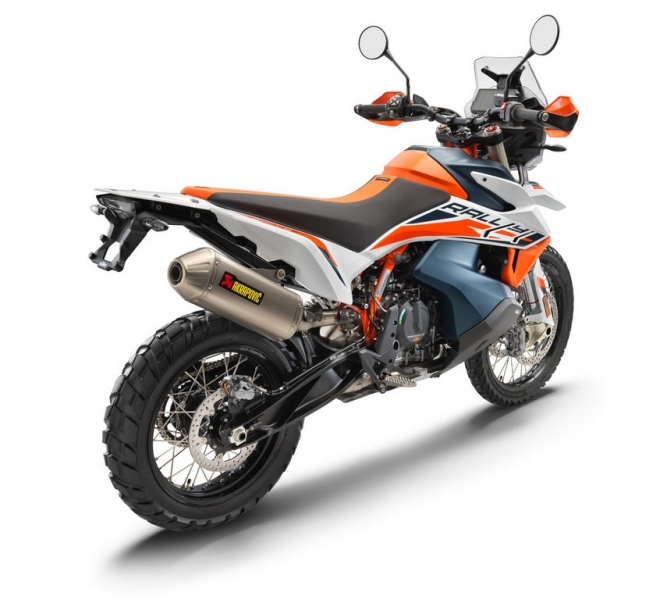 KTM 890 Adventure R a Rally: dvouválcové dobrodružství - 7 - 1 KTM 890 Adventure R (1)