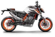 1 KTM 890 Duke R 2020