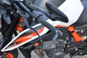 1 KTM 890 Duke R test (30)