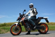 1 KTM 890 Duke R test (3)