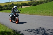 1 KTM 890 Duke R test (9)