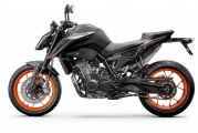 1 KTM 890 Duke (6)