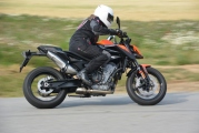 1 KTM 890 Duke test (20)