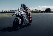 1 KTM 990 RC R prototyp (2)