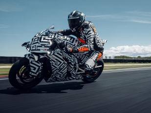KTM 990 RC R: prototyp sportovního silničního motocyklu
