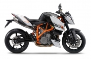 1 KTM 990 Super Duke R 2012