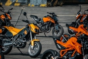 1 KTM Duke 30 vyroci (5)