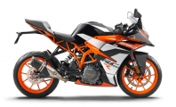 1 KTM RC 390 R (2)