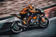 1 KTM RC 8C 2023 (4)