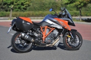 1 KTM Super Duke 1290 GT test01